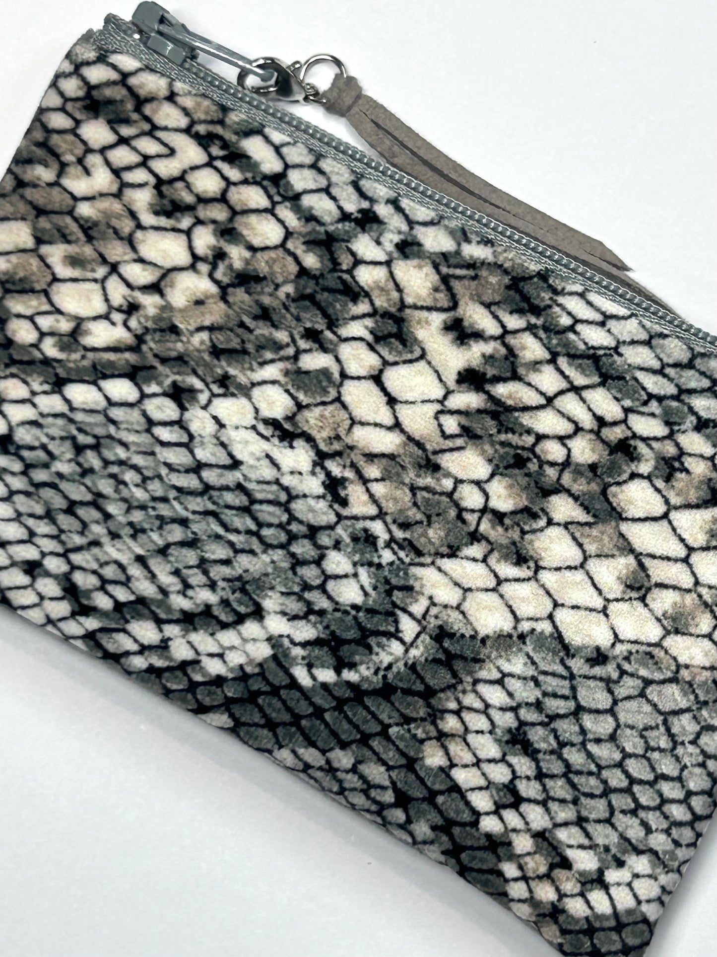 Monedero / Tarjetero ANIMAL PRINT Serpiente Gris